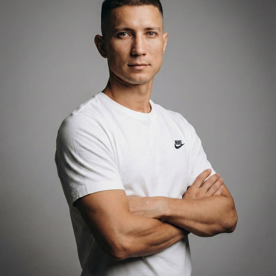 Александр Морозов